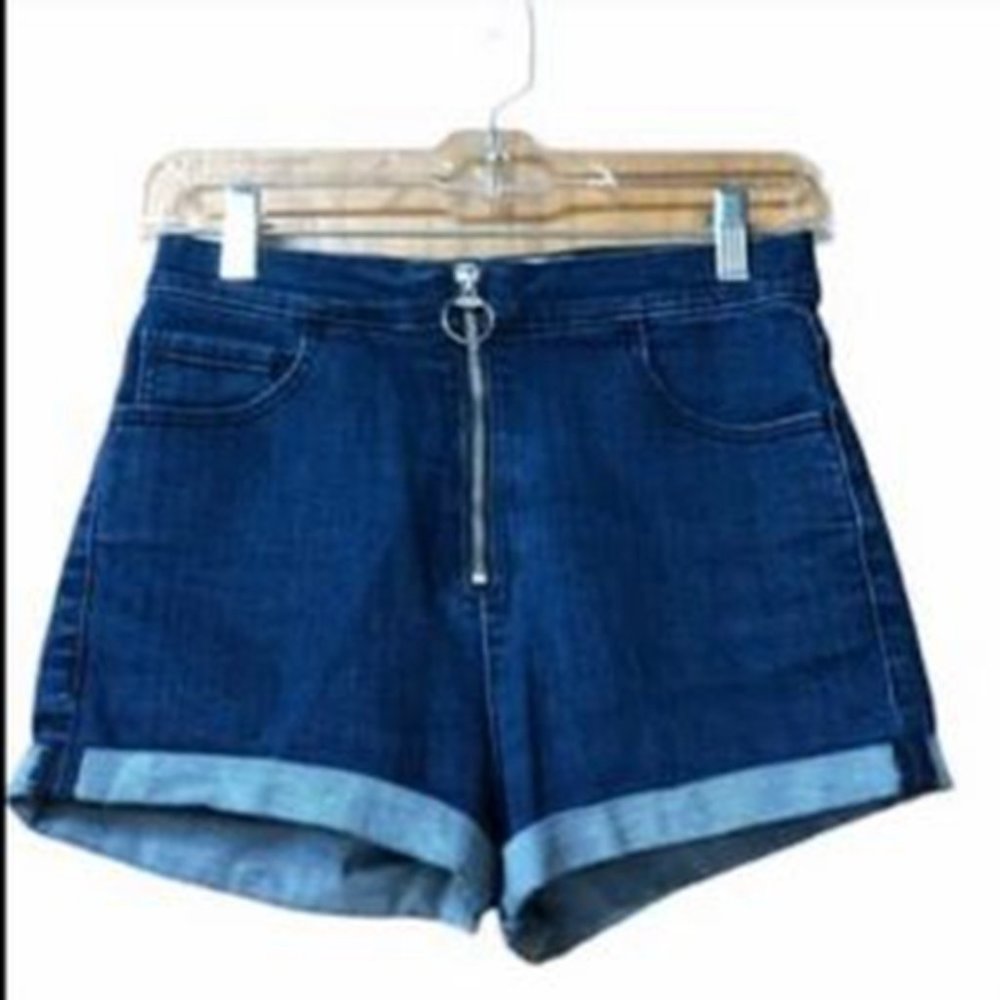 Columbia Khaki hiking outdoors shorts